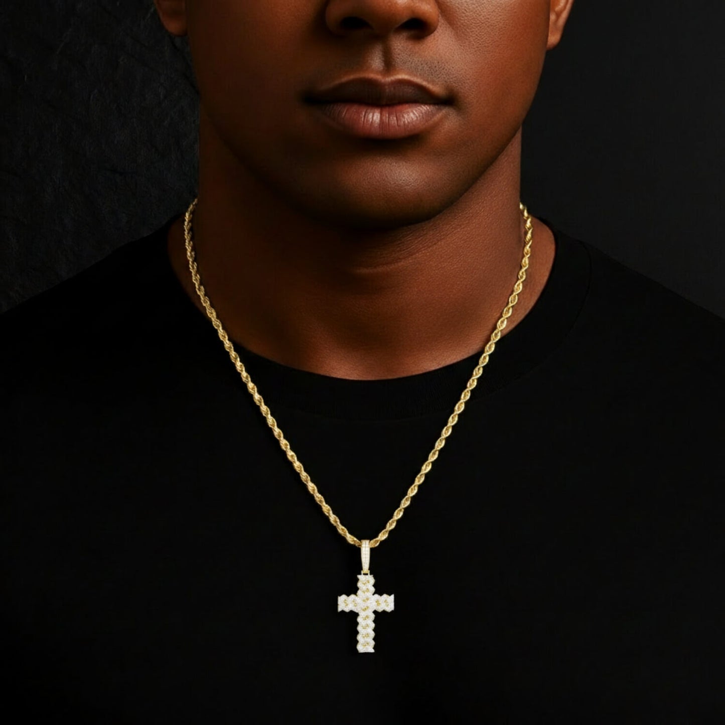 VVS1 Iced-Out Moissanite Cross Pendant 925 Silver